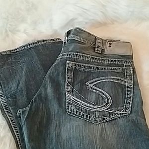Silver Jeans Co.  NWT  Gordie Style